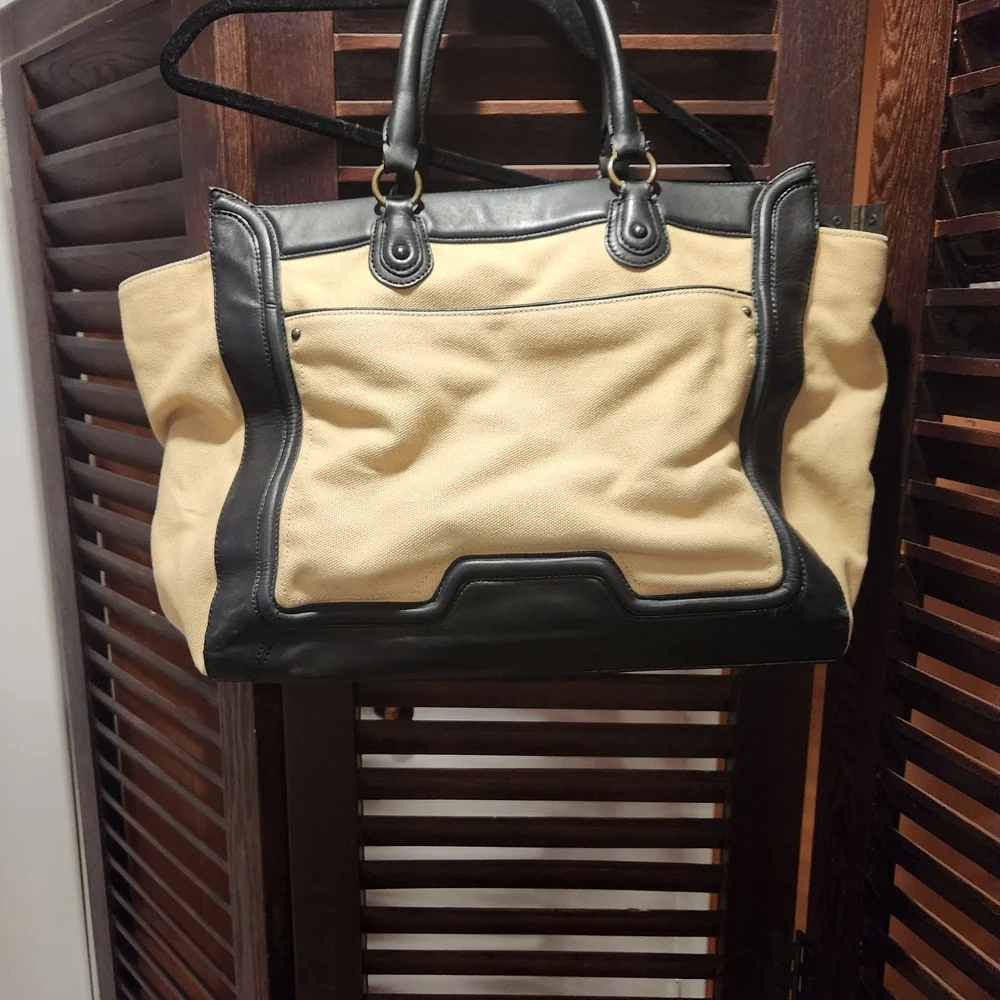 Elegant Black and Tan Women's Tote Bag